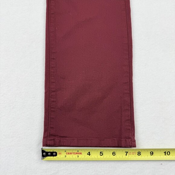 Levi's Womens Classic Straight Mid Rise Stretch Burgundy Denim Jeans Size 14 NWT - Picture 10 of 11